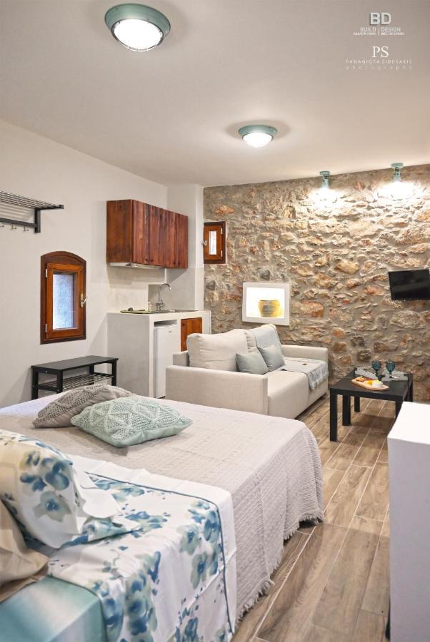 Pyrgos Houses And Restaurant Avgonima Екстер'єр фото